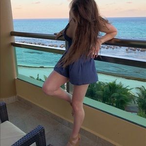 Meet your Posher, Karlin